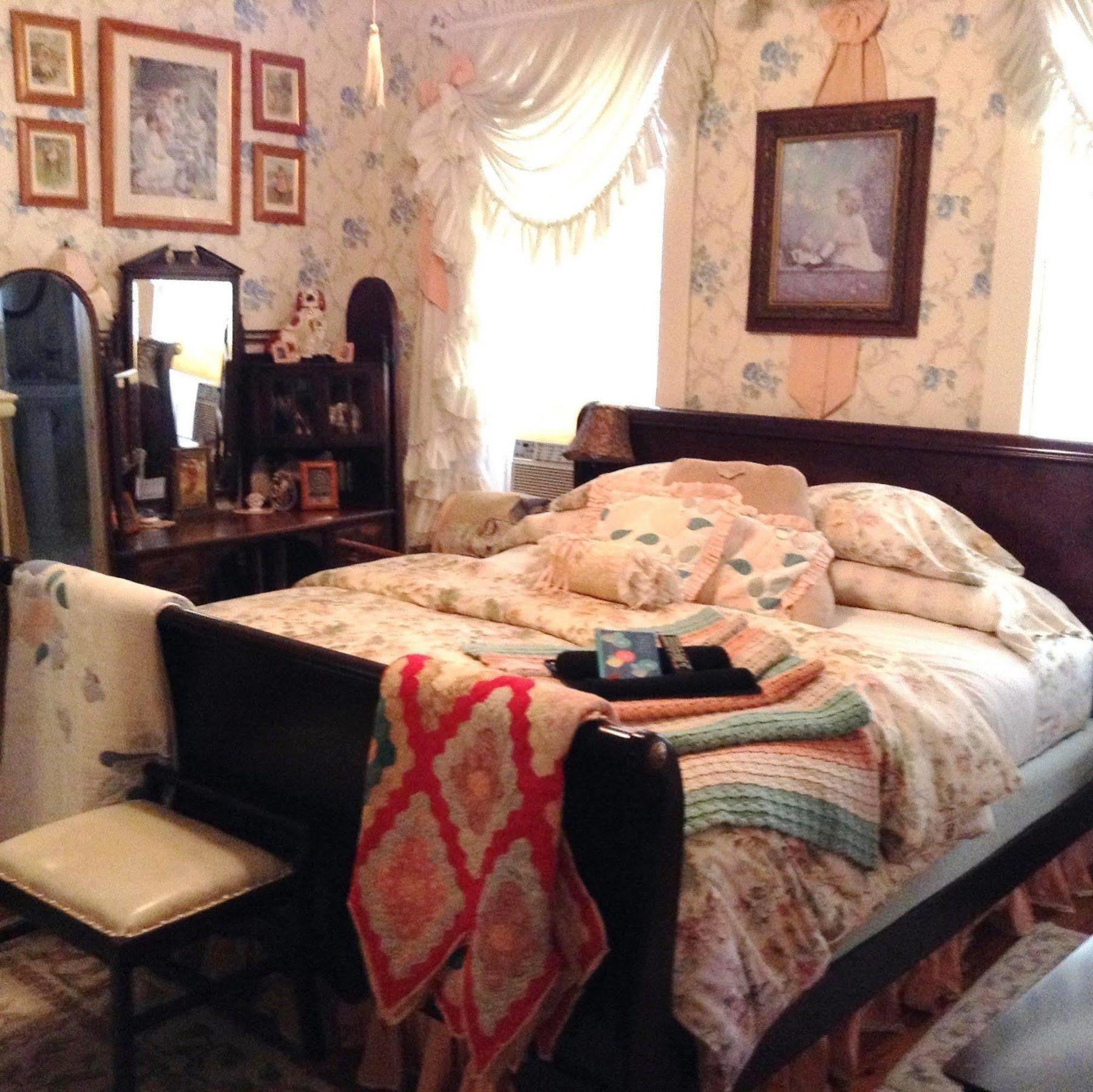 2439 Fairfield "A Bed And Breakfast" シュリーブポート エクステリア 写真